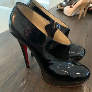Christian Louboutin 41